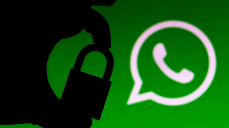 Protección de conversaciones en WhatsApp